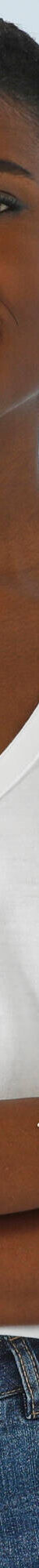 Débardeur col V, détail dos broderie anglaise (blanc) Débardeur col V, détail dos broderie anglaise (blanc)